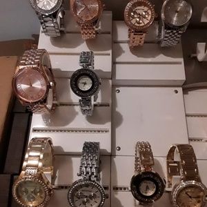Bundle 10 new watches